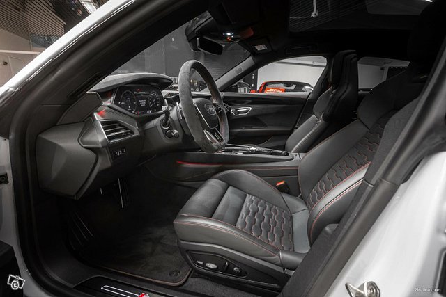 Audi E-tron GT RS 7