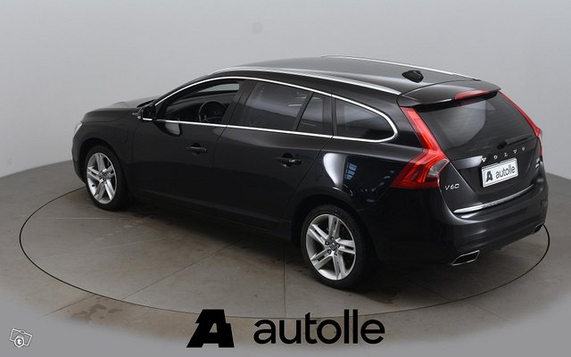 Volvo V60 7