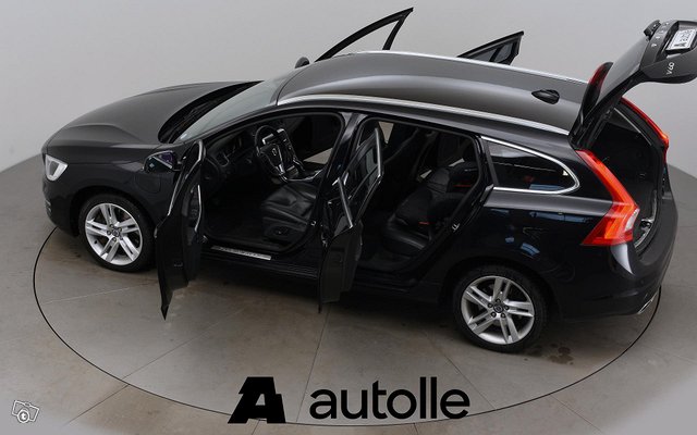 Volvo V60 9