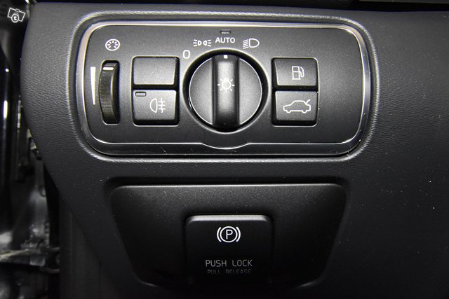 Volvo V60 18