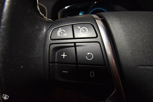 Volvo V60 19
