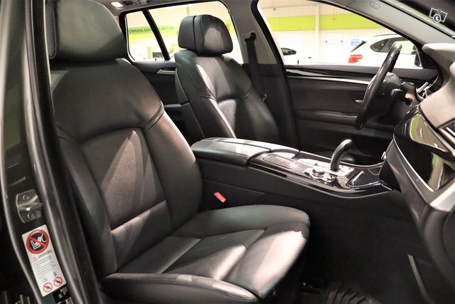 BMW 530 14