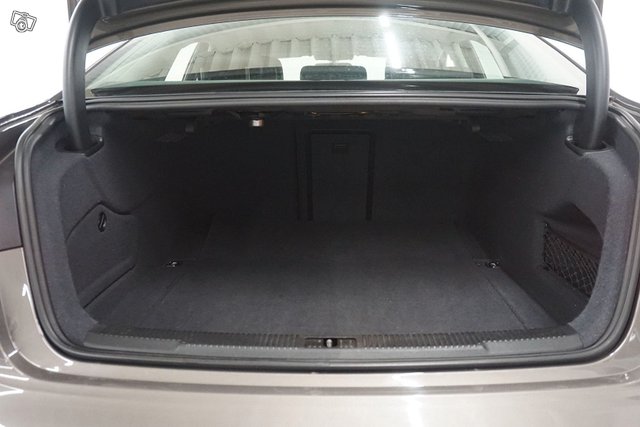 Audi A6 12