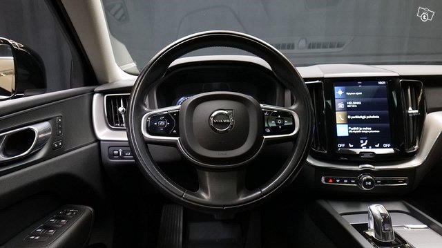 Volvo XC60 6