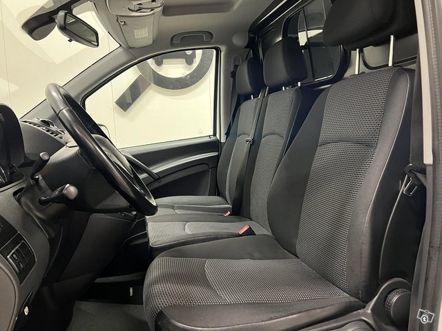 Mercedes-Benz Vito 6