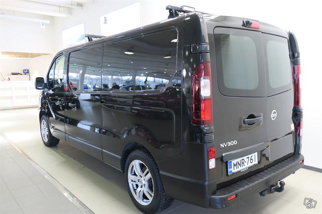 NISSAN NV300 3