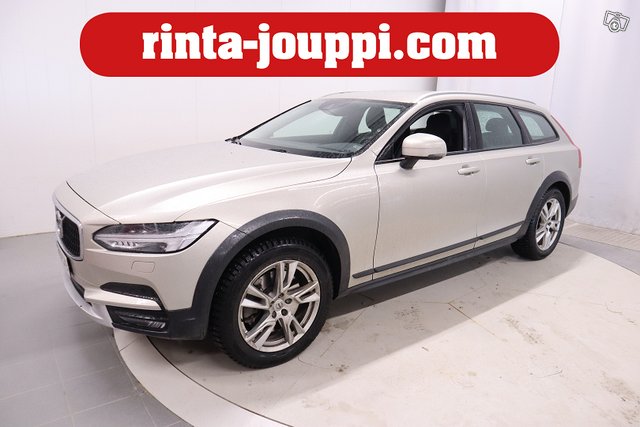 Volvo V90 Cross Country