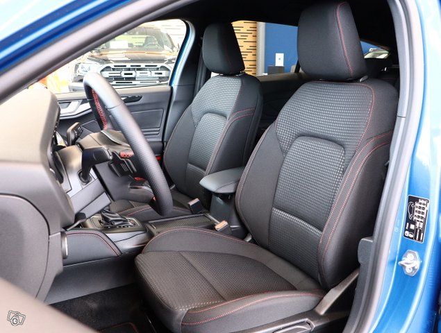 Ford Focus 14