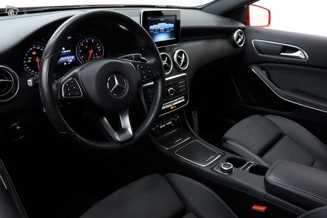 Mercedes-Benz A 13