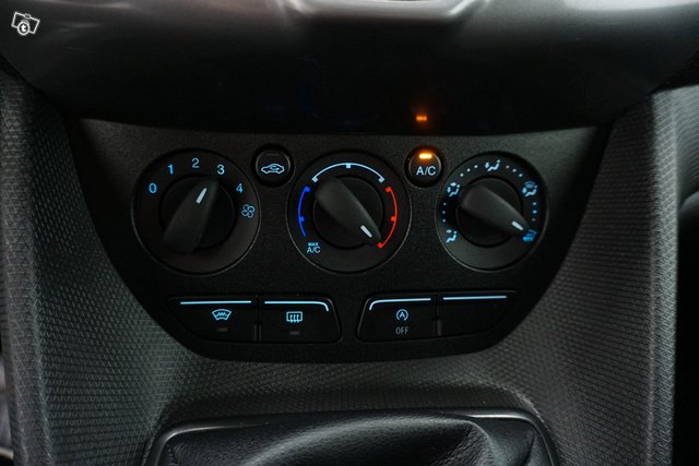 Ford Transit Connect 14