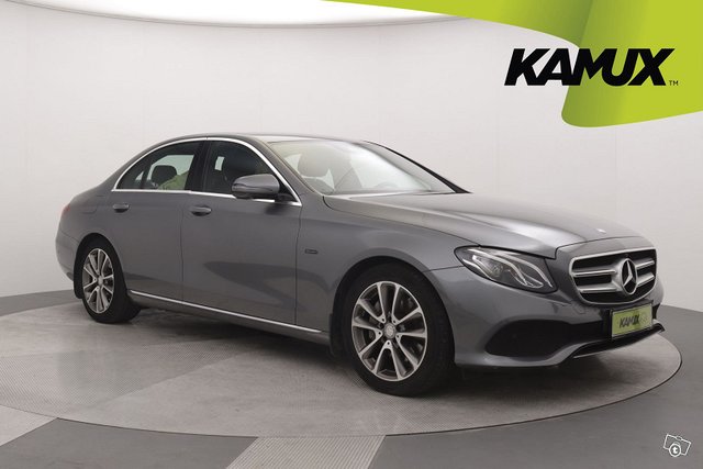 Mercedes-Benz E 2