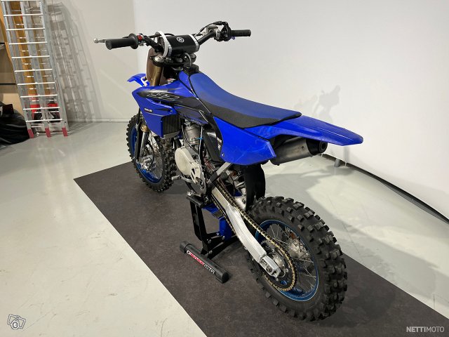 Yamaha YZ 5