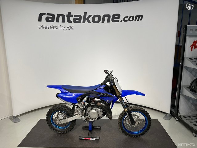 Yamaha YZ 6