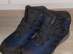 Adidas Goretex 42, Vaatteet ja kengät, Tuusula, Tori.fi Adidas Goretex 42, Vaatteet ja kengät, Tuusula, Tori.fi