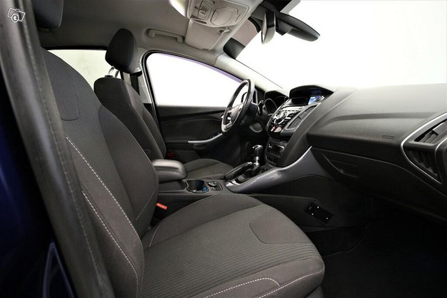 Ford Focus 17