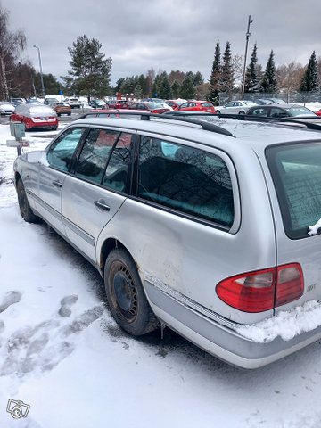 Mercedes-Benz E 290, kuva 1
