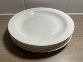 4 kpl lautasia, Ruokailuastiat ja aterimet, Keittiötarvikkeet ja astiat, Vaasa, Tori.fi 4 kpl lautasia, Ruokailuastiat ja aterimet, Keittiötarvikkeet ja astiat, Vaasa, Tori.fi