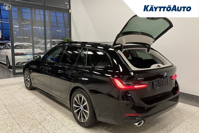 BMW 330 5