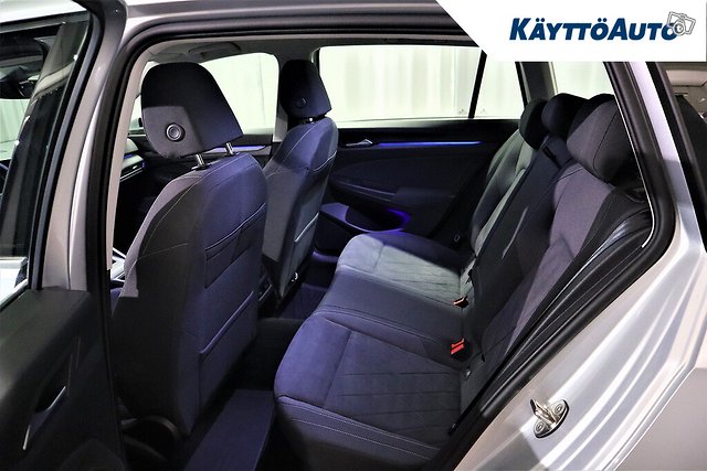 VOLKSWAGEN Golf 13