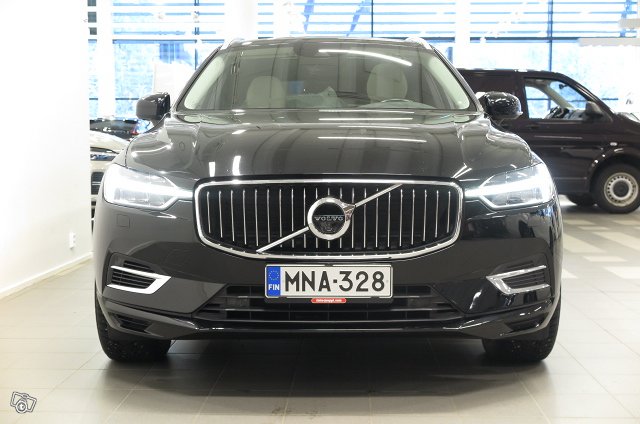 VOLVO XC60 3