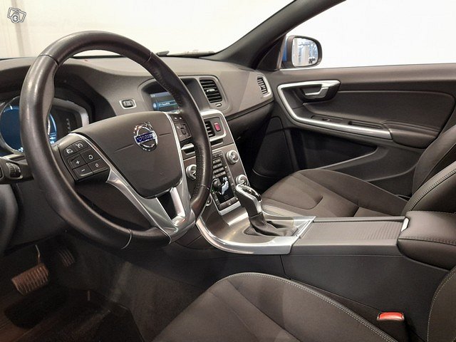 VOLVO S60 10