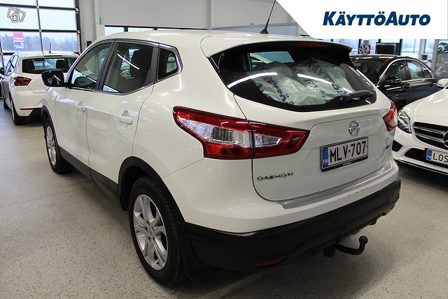 NISSAN QASHQAI 2