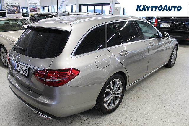 MERCEDES-BENZ C 3