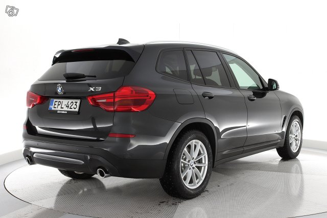 BMW X3 4