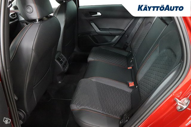 SEAT Leon Sportstourer 10