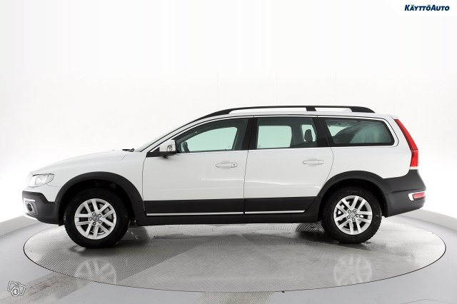 VOLVO XC70 7