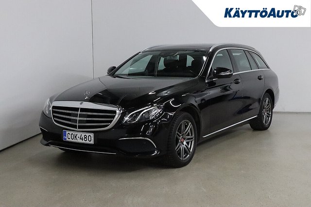 MERCEDES-BENZ E