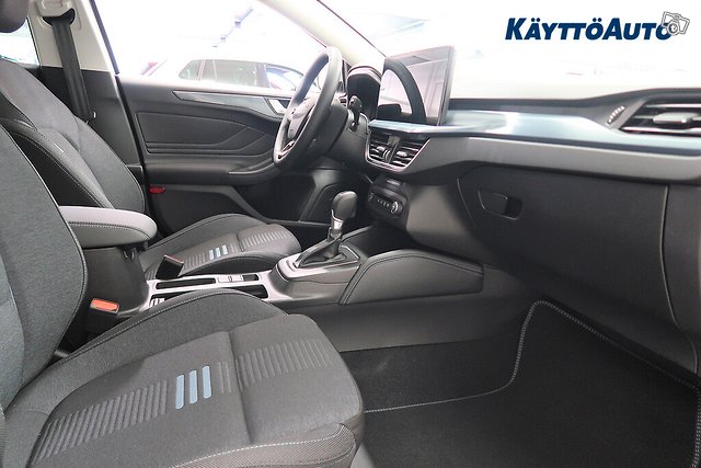 Ford Focus 13