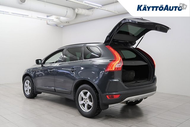 VOLVO XC60 11