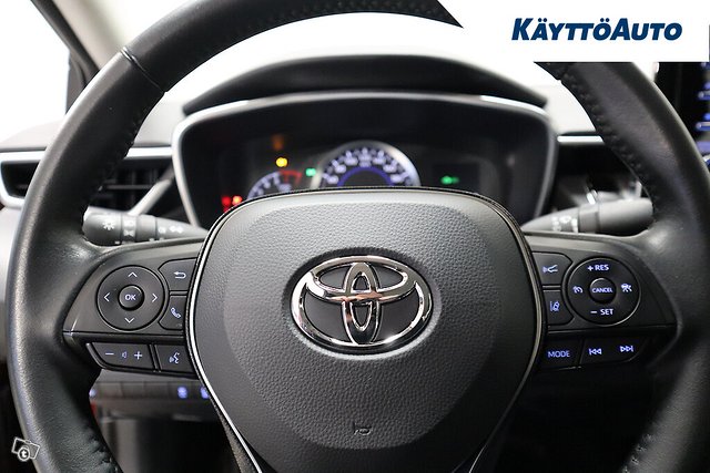 TOYOTA Corolla 18