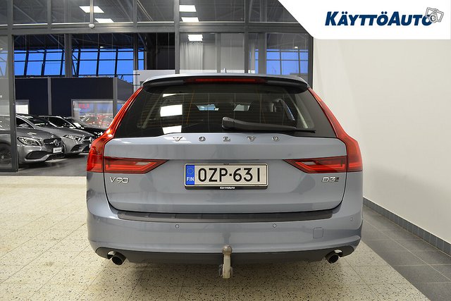 VOLVO V90 4