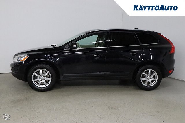 VOLVO XC60 3