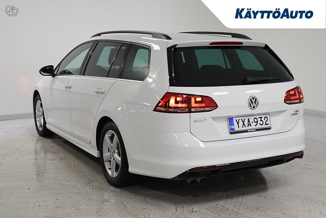 VOLKSWAGEN Golf 8