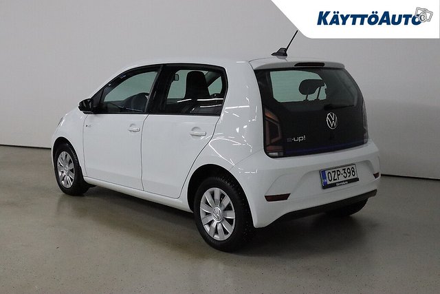 VOLKSWAGEN Up 5