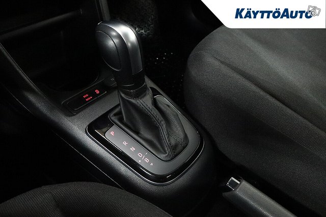 VOLKSWAGEN Up 13