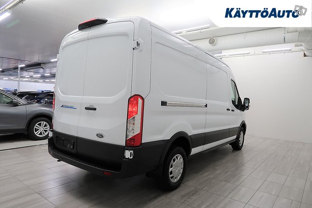 Ford Transit 11