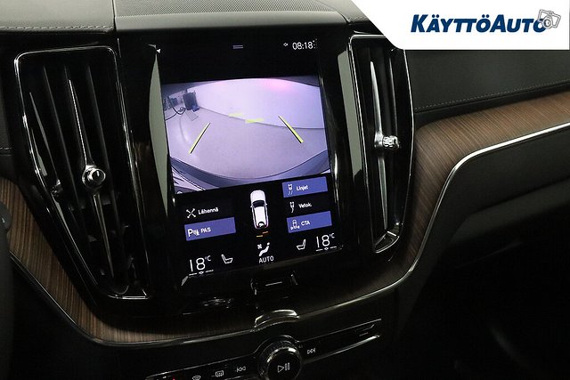 VOLVO XC60 18
