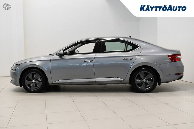 SKODA Superb 2