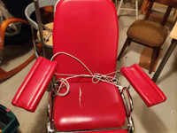 Sähkösäätöinen tuoli