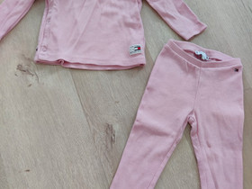 Tommy Hilfiger setti 80, Lastenvaatteet ja kengät, Lahti, Tori.fi Tommy Hilfiger setti 80, Lastenvaatteet ja kengät, Lahti, Tori.fi