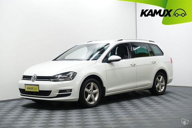 Volkswagen Golf 11