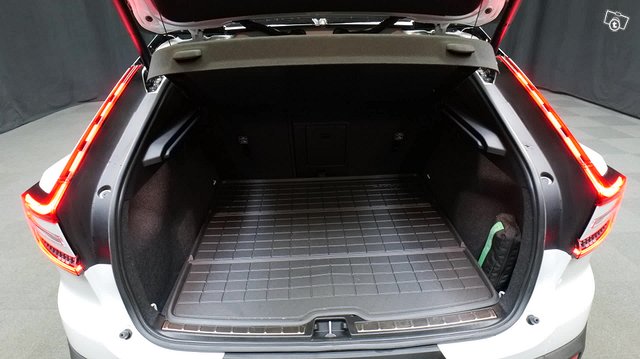 Volvo C40 14