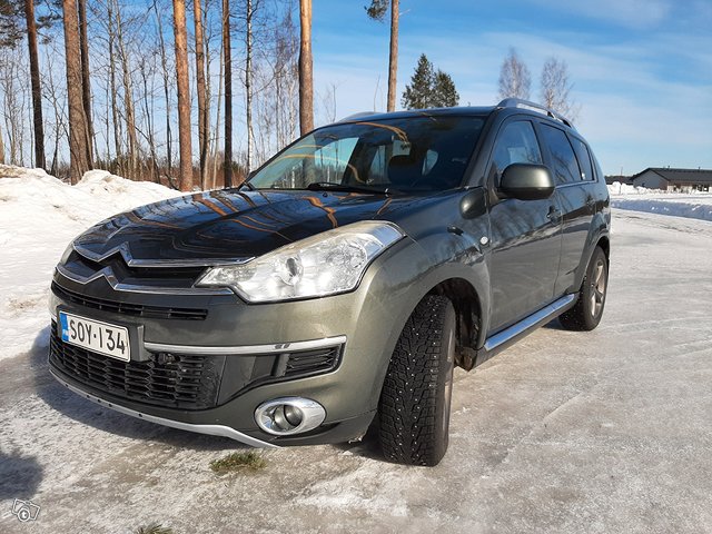 Citroen C-Crosser, kuva 1