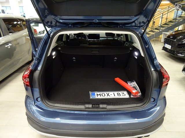 Ford FOCUS 12