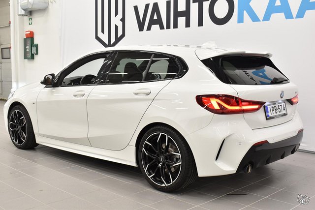 BMW 118 5