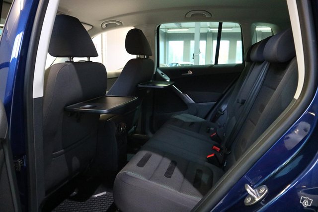 Volkswagen Tiguan 13